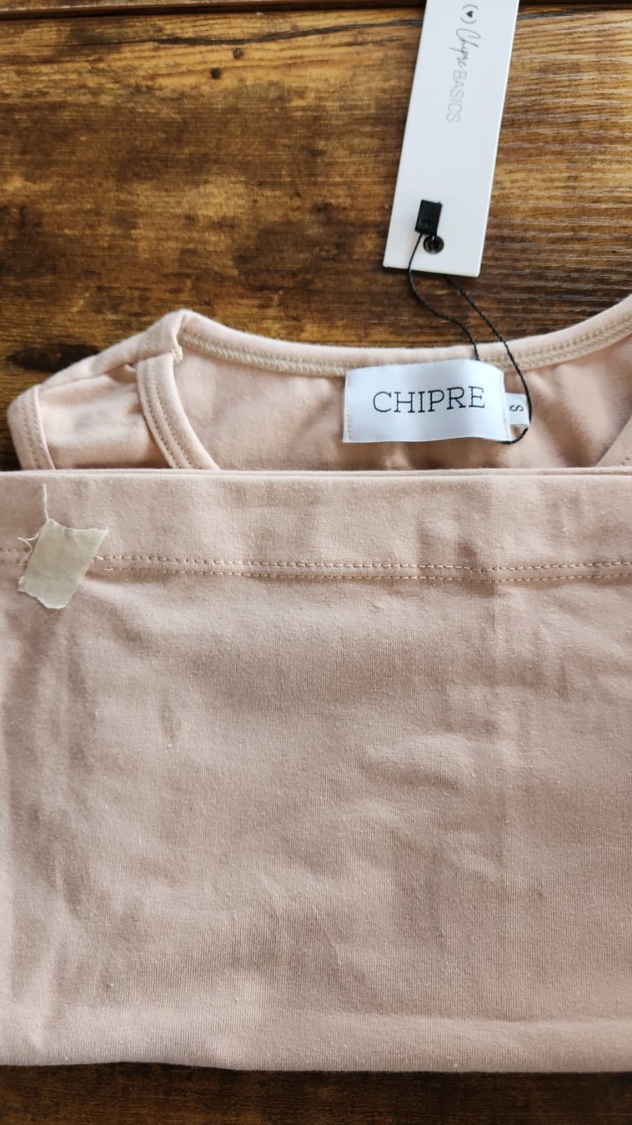 Gaia Beige Top IRREGULAR APPAREL - Chipre Basic Denim