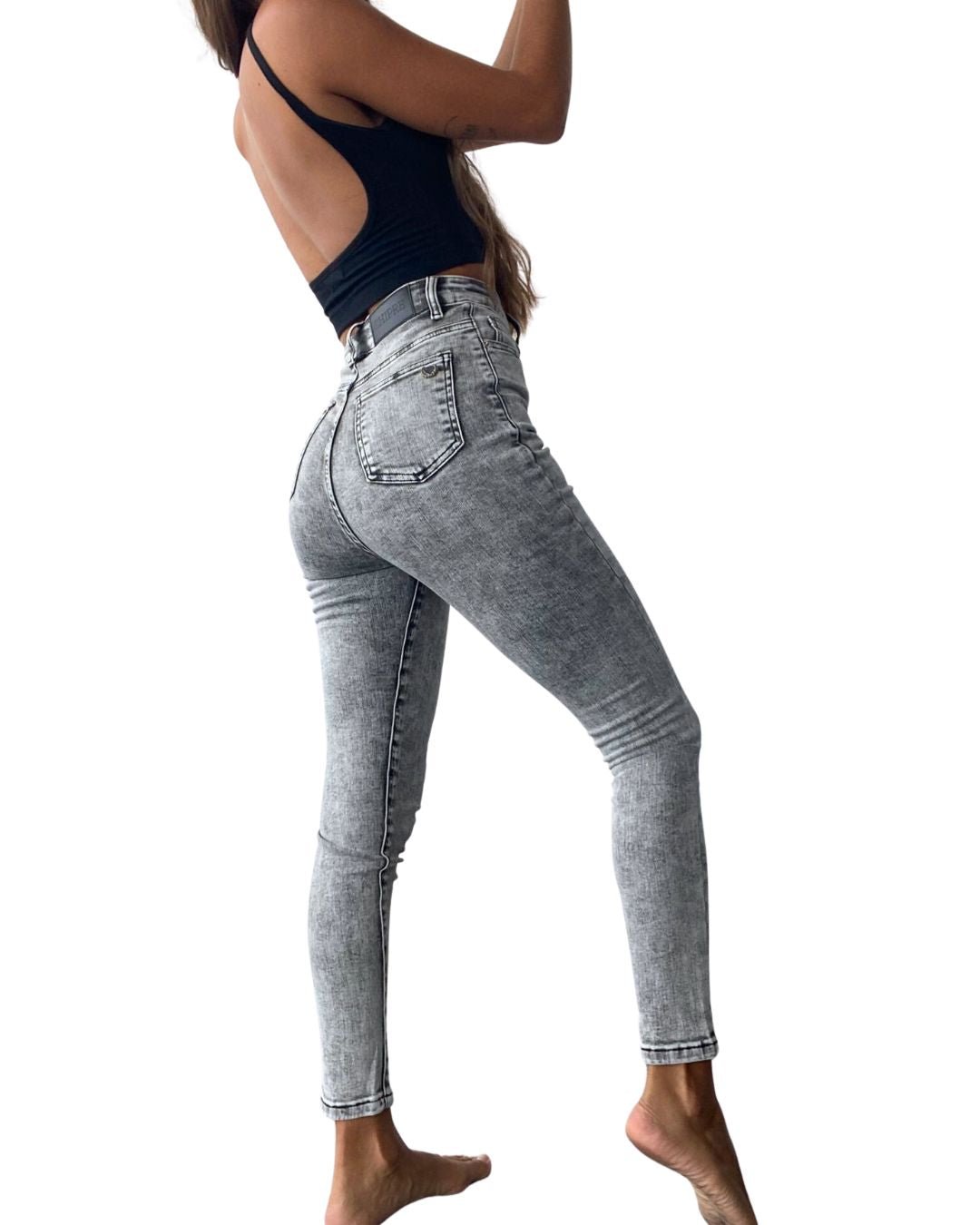 Golden High-Rise Skinny Jean #FlatteringFit - Chipre Basic Denim