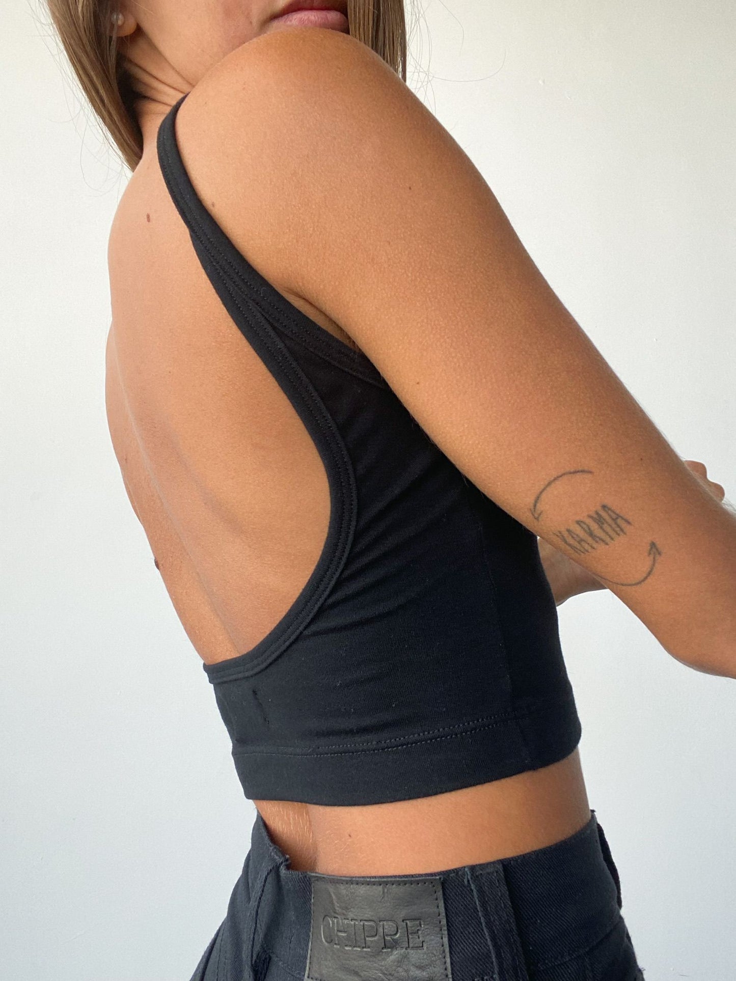 Hebe Black Crop Tank Top IRREGULAR APPAREL - Chipre Basic Denim