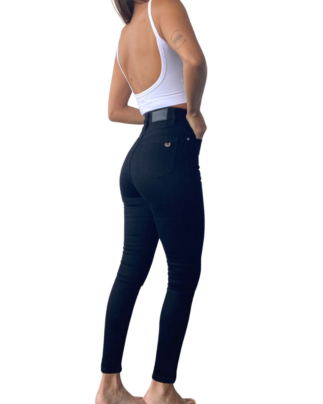 Kayros High-Rise Skinny Jean #FlatteringFit - Chipre Basic Denim