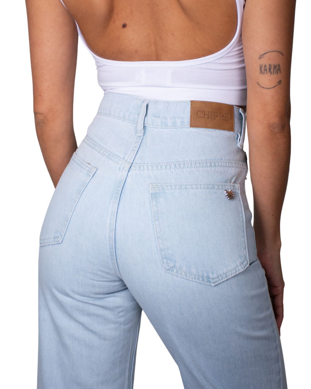 Rey High-Waisted Wide-Leg Jean