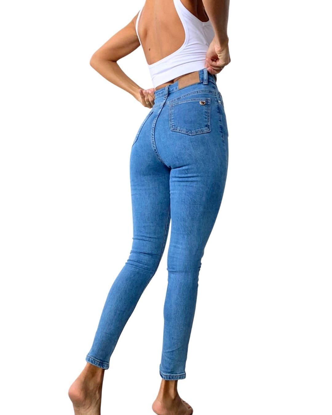 Agalma High-Rise Skinny Jean #FlatteringFit - Chipre Basic Denim