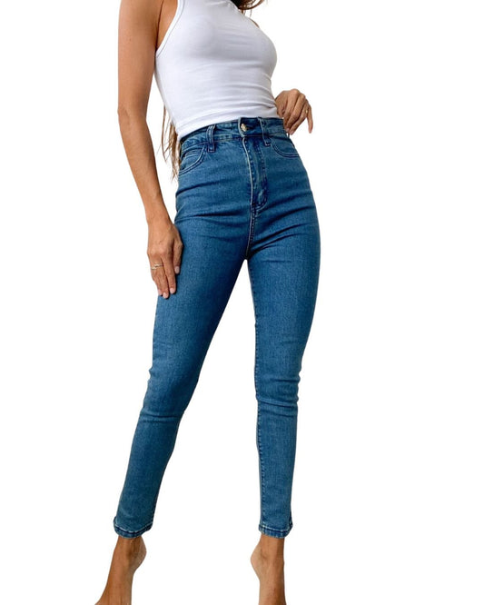 Agalma High-Rise Skinny Jean IRREGULAR APPAREL - Chipre Basic Denim